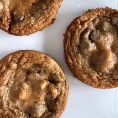 Extra Large Chocolate Chip Cookies : Toasted butter gives cookie a nutty caramel flavor. Large and small ghirardelli chocolate chips 