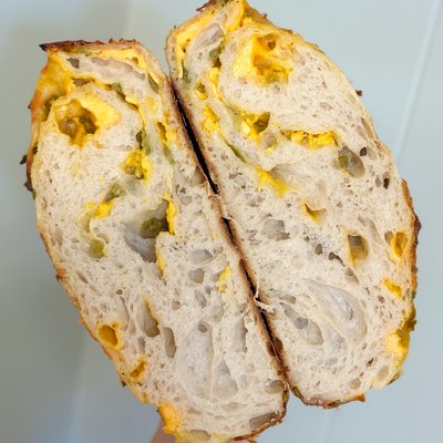 Cheddar Jalapeño Artisan Loaf 