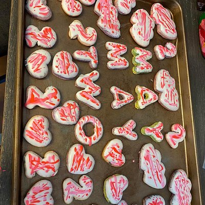 Dozen Cookies 