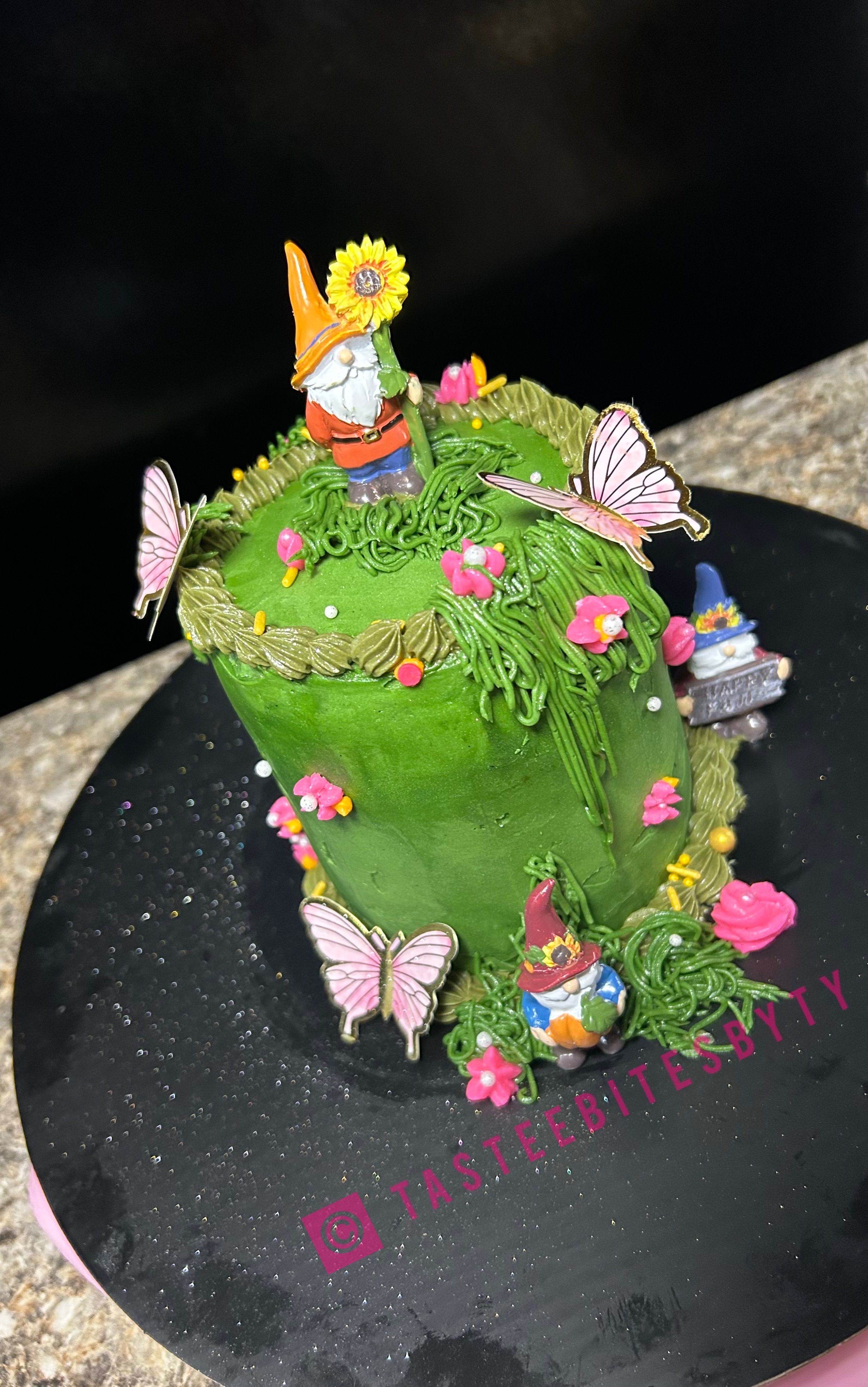 4in Cake