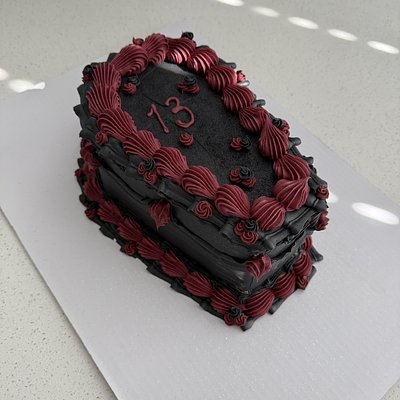 8 Inch Coffin- Vintage