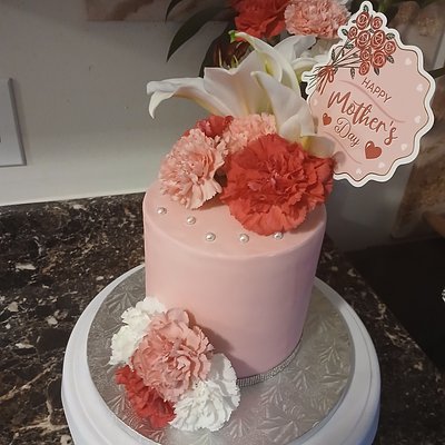 Pink Mothers Day Cake With Fresh Flowers