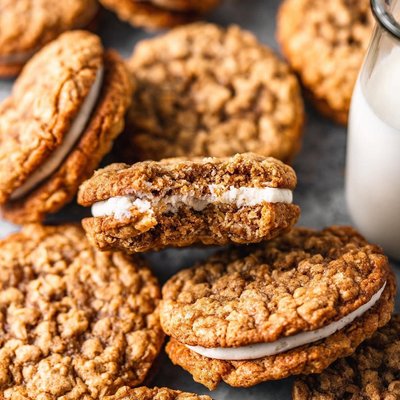 Oatmeal Cream Pie