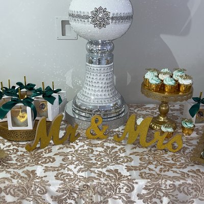 Treat Table Set Up 