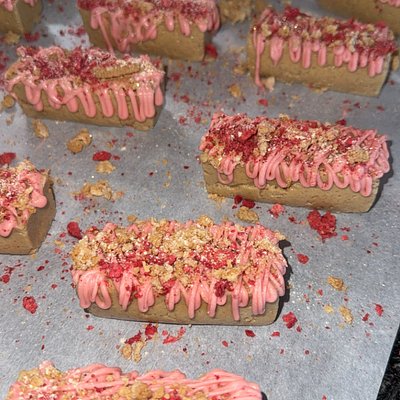 Strawberry Crunch 🍓 
