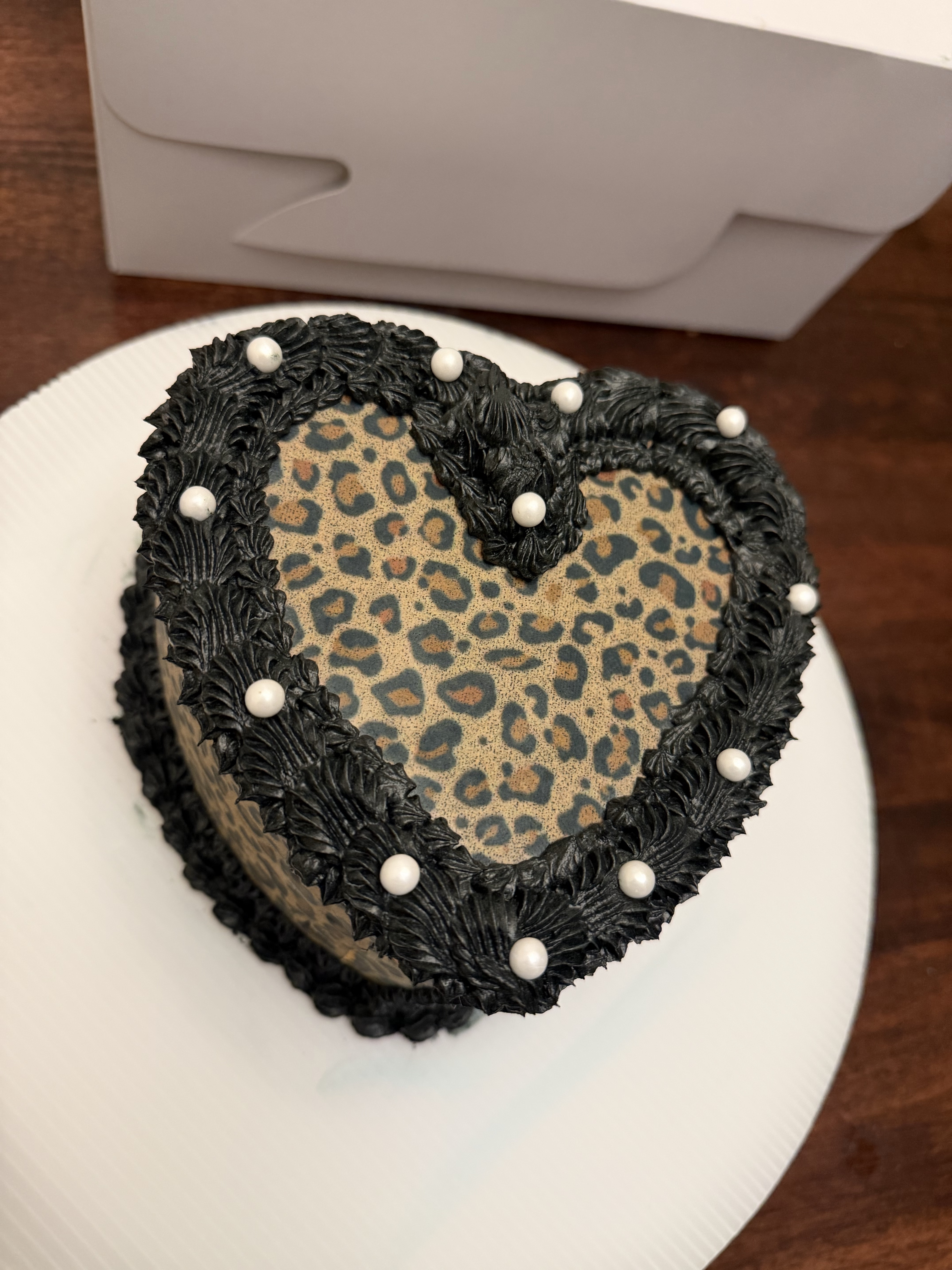 6” Heart cake 