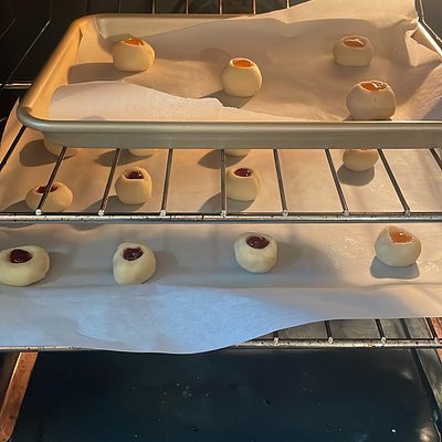 Almond thumbprint cookies 