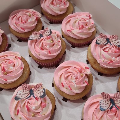 Tres Leches Cupcakes 