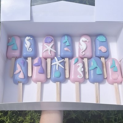 Dozen Small Cakesicles 