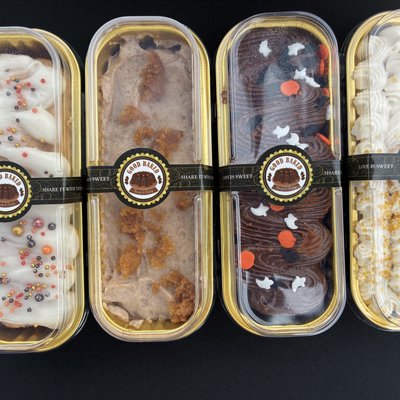 4- Mini Moist Cakes