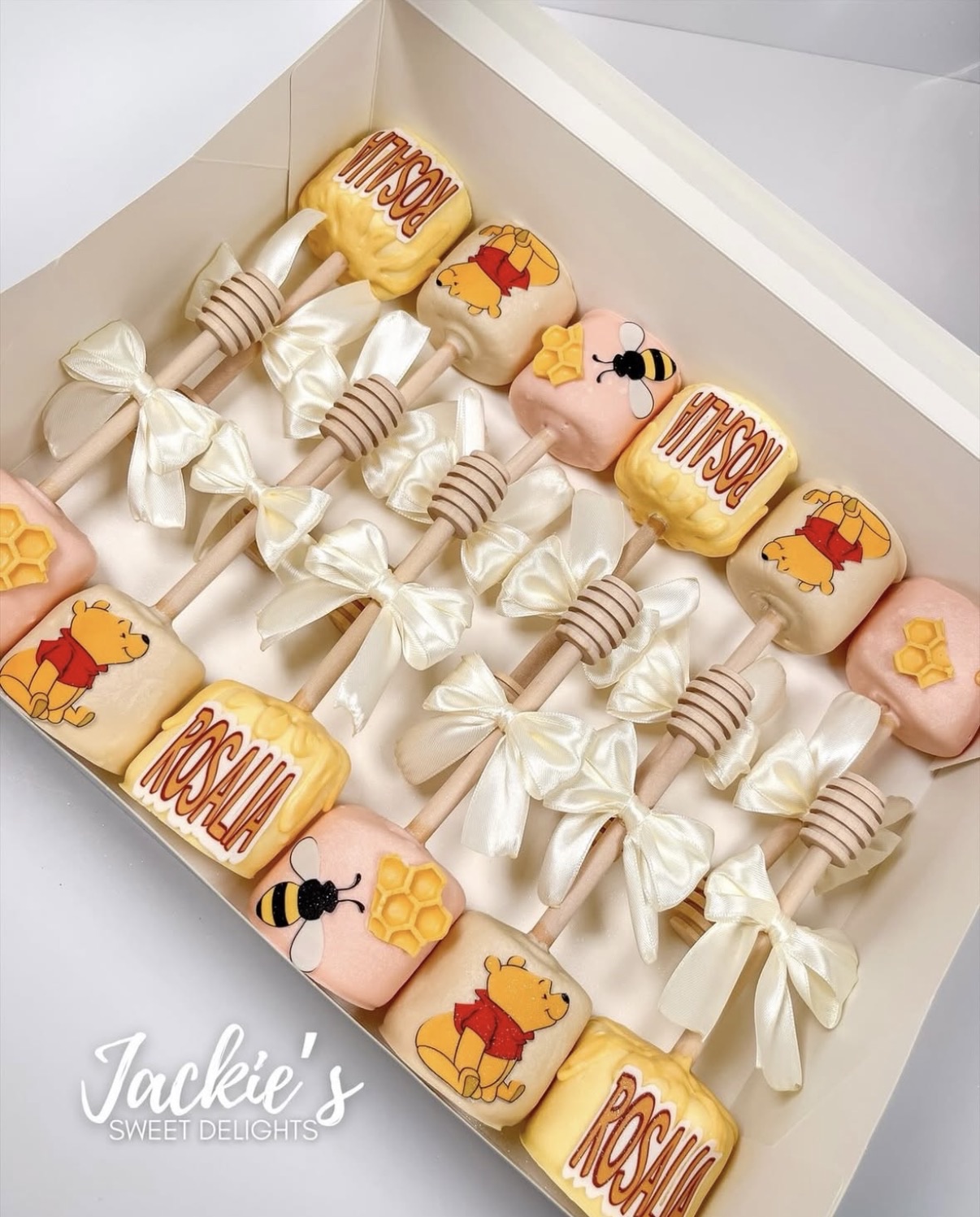 Marshmallow Pops