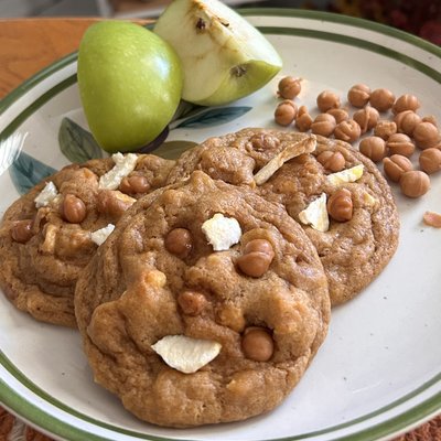 Carmel Apple Cookies