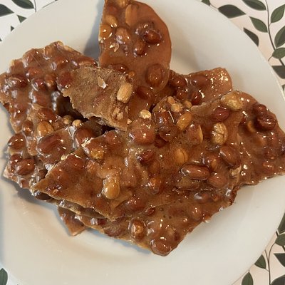 Peanut Brittle (2 oz)