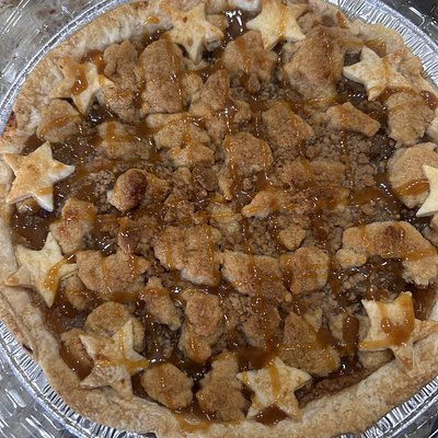 Caramel Apple Crisp Pie