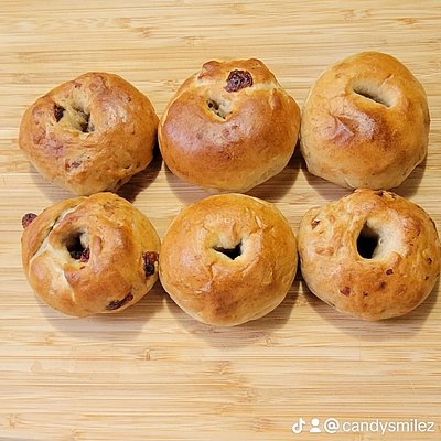 Cinnamon Raisin Sourdough Bagels