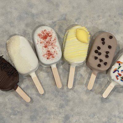 Standard Cakesicles