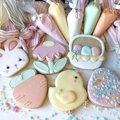 Deluxe Easter Cookie Decorating Kit 