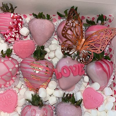 1/2 Doz Chocolate Covered Strawberries 