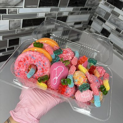 Medium 3 Fruits Combo 🍍🍇🍓