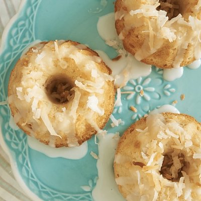 Coconut Mini Bundt Cakes (2 Pack)
