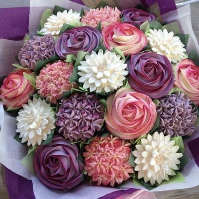 Mother’s Day Bouquet 19 Cupcakes 