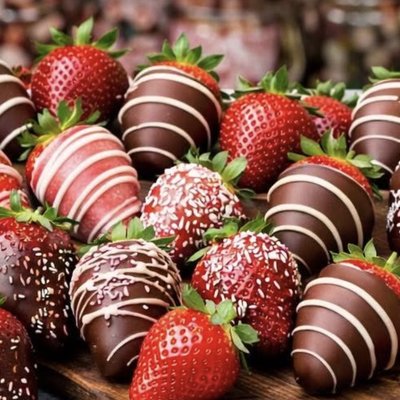 Plain Chocolate Covered Strawberries 