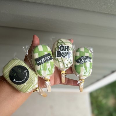 Cakesicles