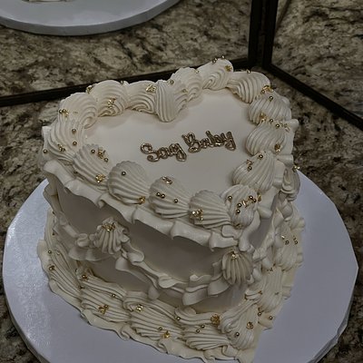 6” Heart Cake 
