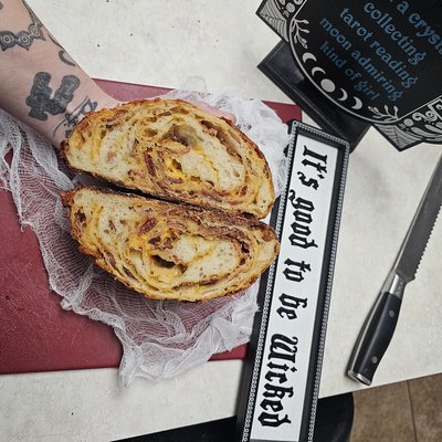 Mini Bacon Cheddar Boule Loaf 