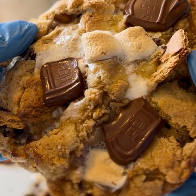 S’more-Cery Cookies