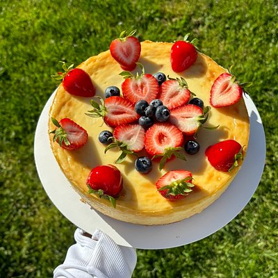9” Cheesecake 
