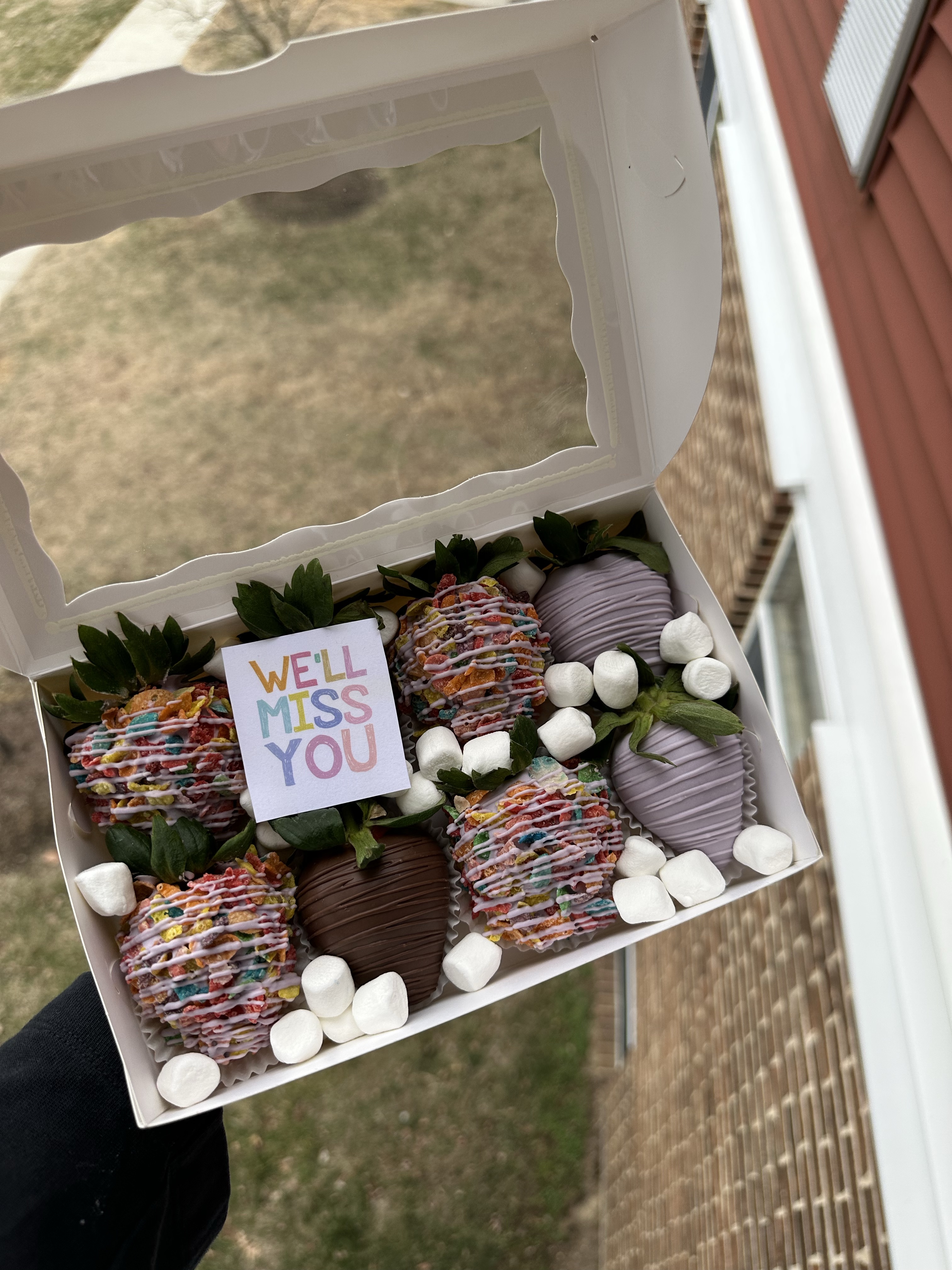 Custom (8) Strawberries 