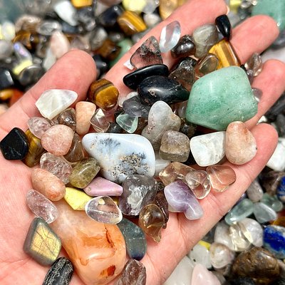 Assorted Rocks/Crystals (10pk)
