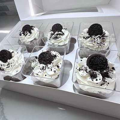 Oreo Cheesecake Shooters - 3oz