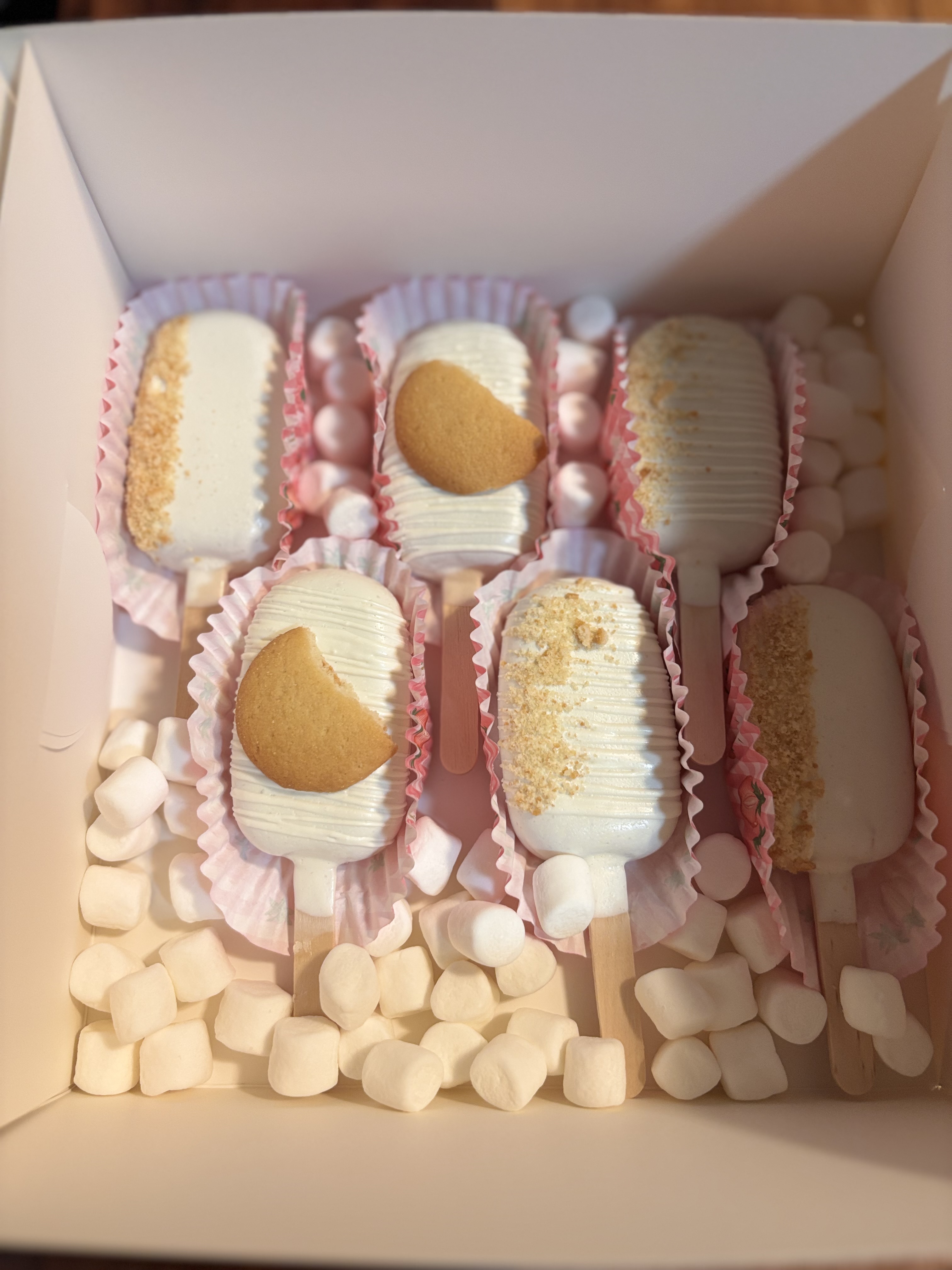 Banna Pudding Cakesicles Single 