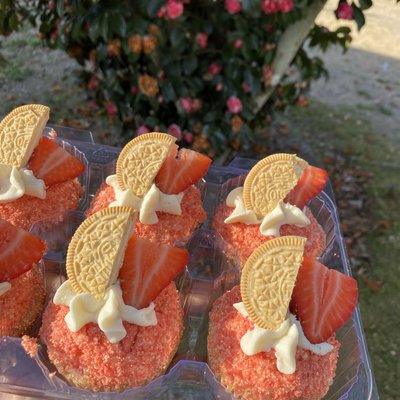 Strawberry Cupcakes