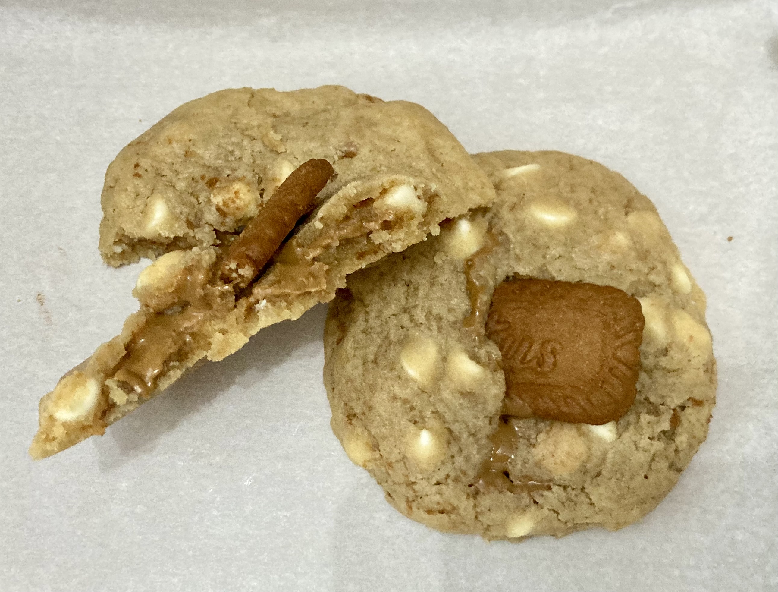 Cookie Butter Filled Cookies