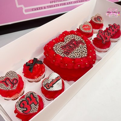 6 Inch Cake & 8 Cupcakes Box 