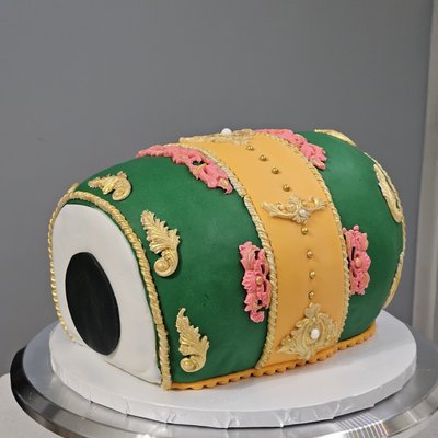 Dholki Cake