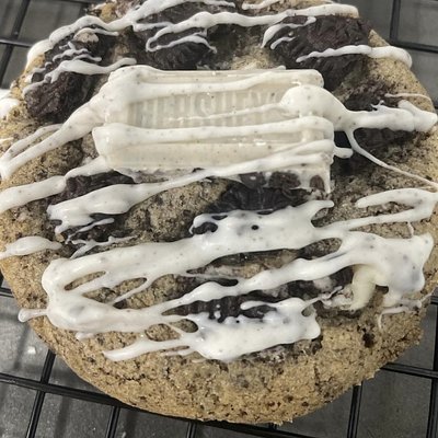 Phresh Milk -N- Cookies