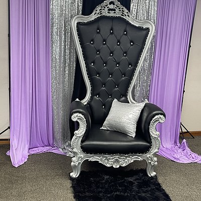 Black Throne Chair