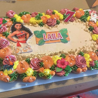 Custom Pull-a-part Cupcake cake 