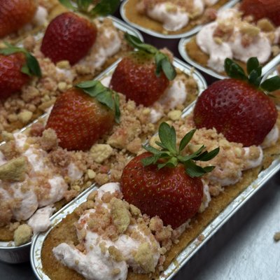 Very Berry Crunch Cake