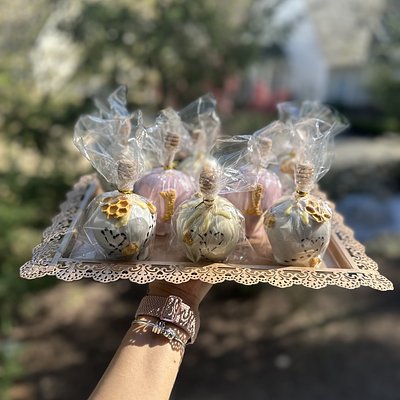 Custom Candy Apples