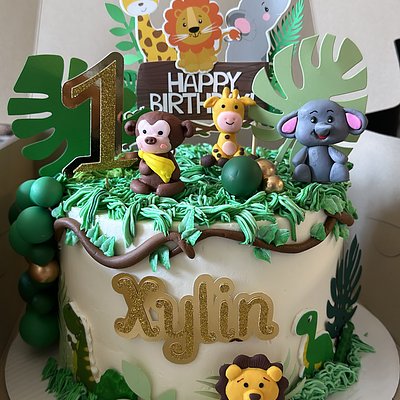 Custom Cake 