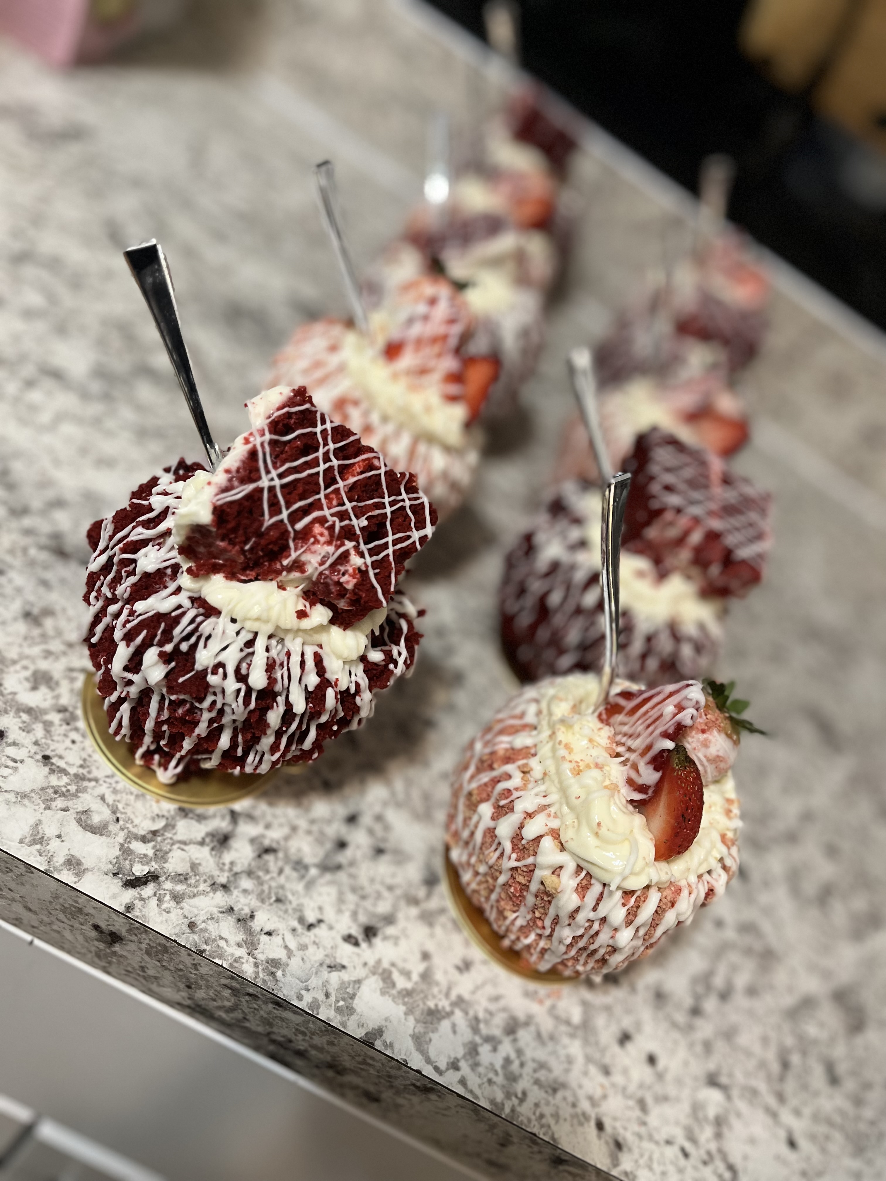 Cheesecake Stuffed Apples 