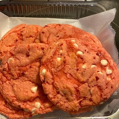 Strawberry Milkshake Cookies