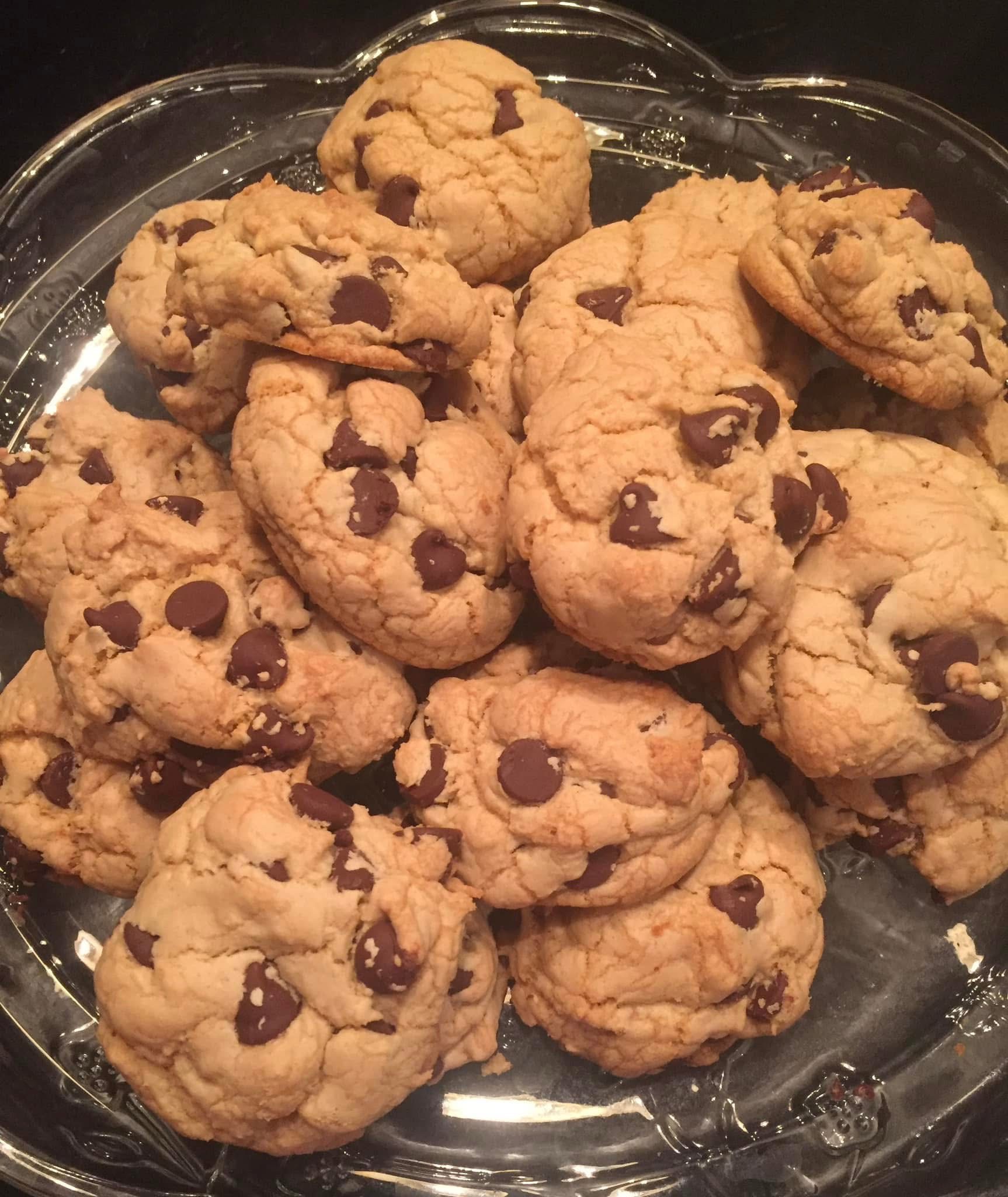 Chocolate Chip Cookies (1 Dozen)