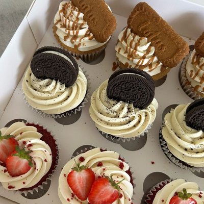The Crave Quartet - 4 cupcakes