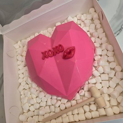 Custom Chocolat Smash Heart